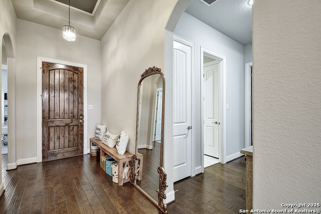 Image 18 of 31 For 12822 Florianne