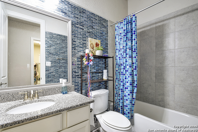 Image 21 of 31 For 12822 Florianne