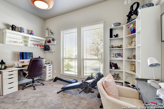 Image 23 of 31 For 12822 Florianne