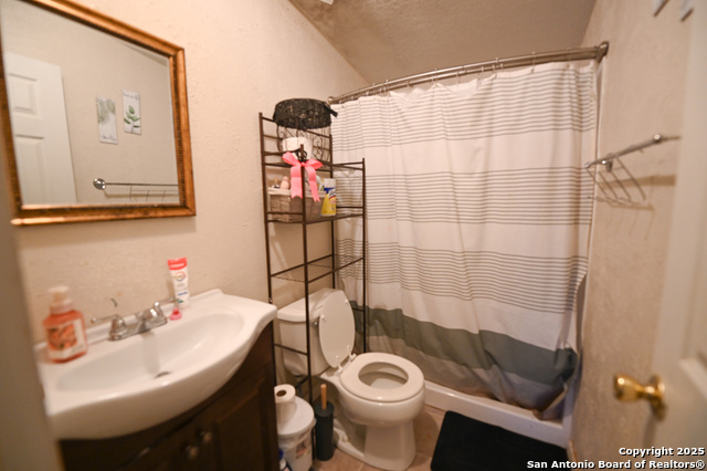 Image 11 of 21 For 42 Mobile Rd