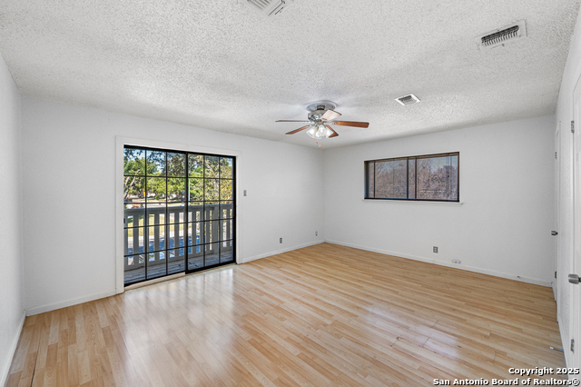 Image 20 of 46 For 6102 Woodmoor