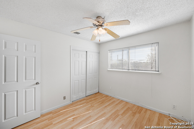 Image 26 of 46 For 6102 Woodmoor