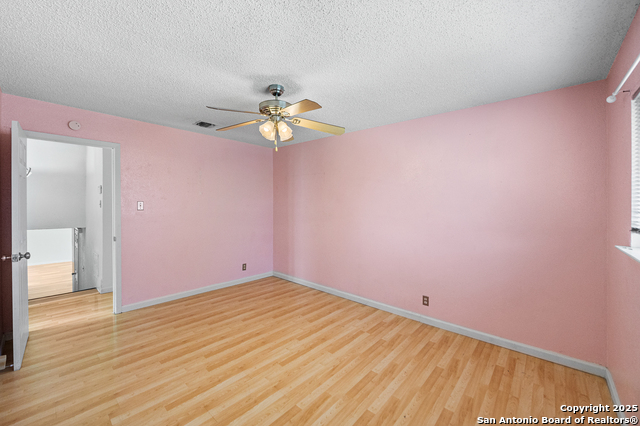 Image 29 of 46 For 6102 Woodmoor