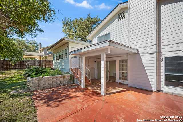 Image 43 of 46 For 6102 Woodmoor