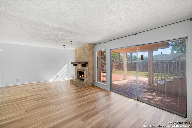 Image 5 of 46 For 6102 Woodmoor