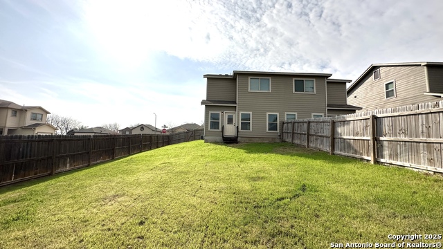 Image 20 of 21 For 8713 Pensive