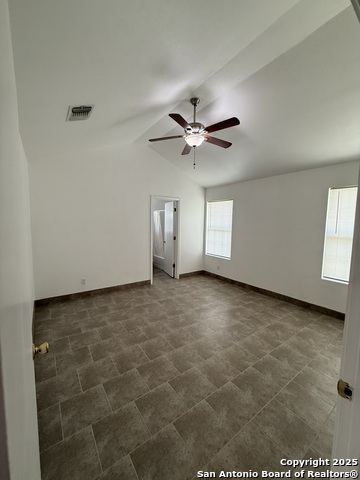 Image 10 of 18 For 118 Drury Ln