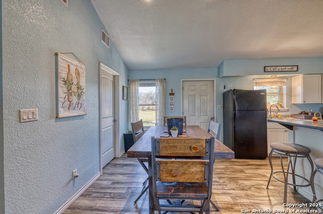 Image 11 of 27 For 733 Camp N 