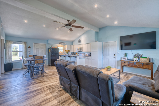 Image 7 of 27 For 733 Camp N 