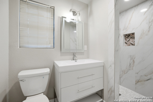 Image 11 of 12 For 425 Wright E