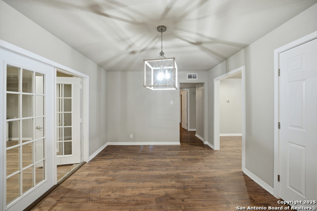 Image 6 of 12 For 425 Wright E