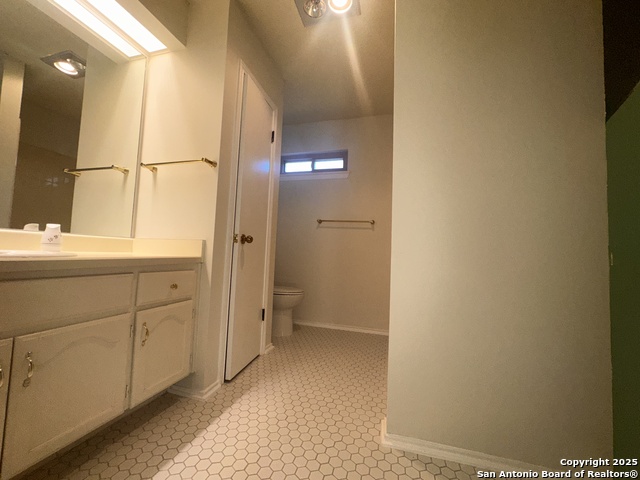 Image 13 of 20 For 13734 Oak Pebble