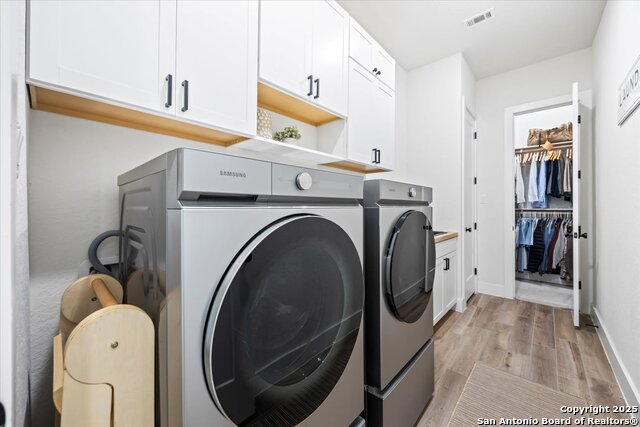 Image 25 of 47 For 2141 Glendon