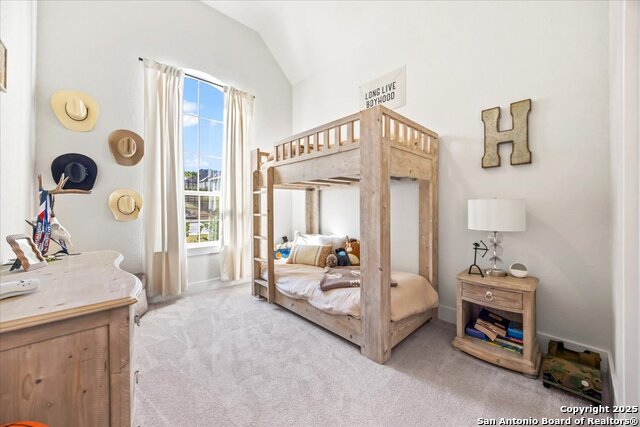 Image 33 of 47 For 2141 Glendon