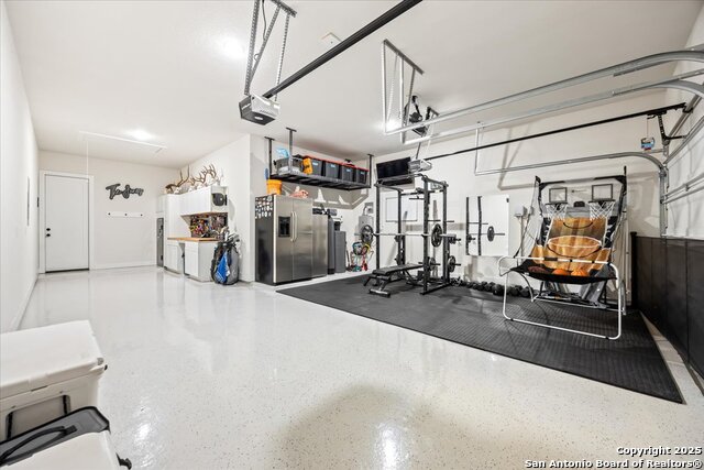 Image 35 of 47 For 2141 Glendon