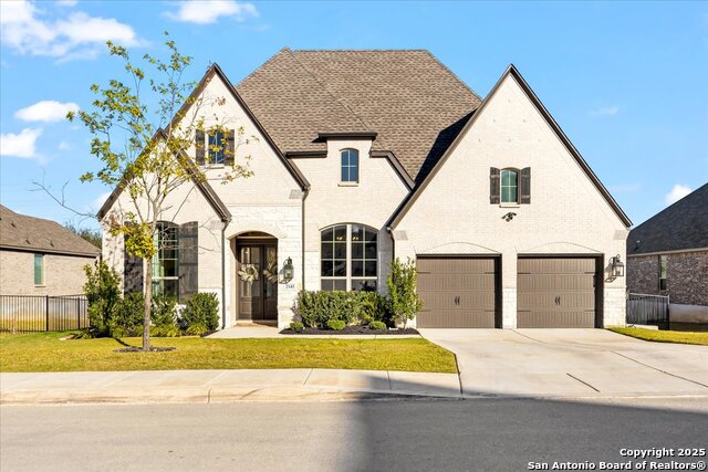 Image 44 of 47 For 2141 Glendon