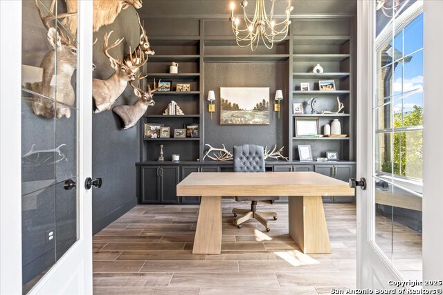 Image 6 of 47 For 2141 Glendon