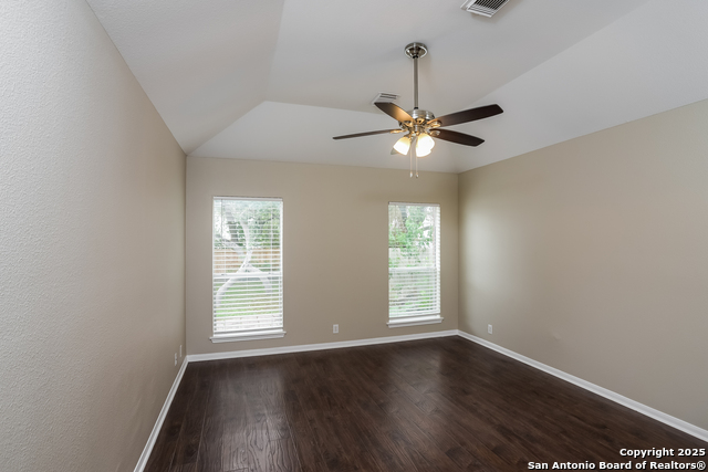 Listing photo id 11 for 11214 Jadestone