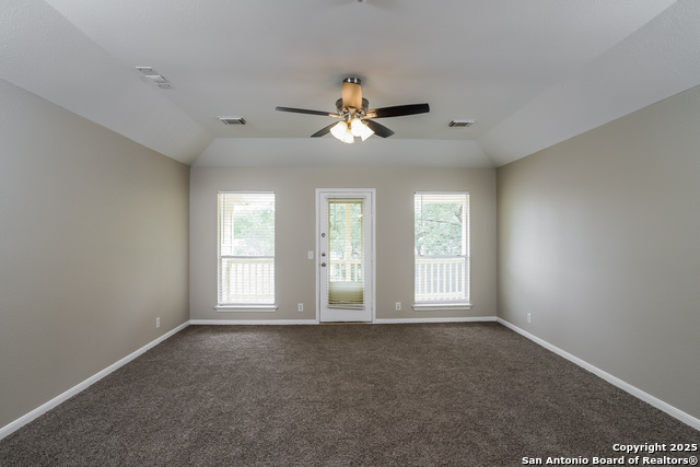 Listing photo id 6 for 11214 Jadestone