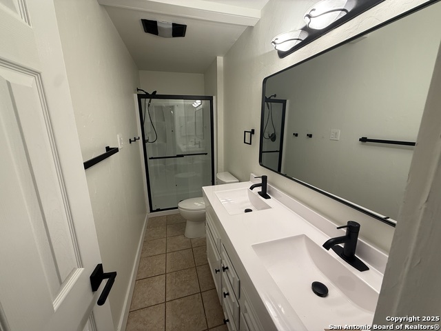 Image 2 of 47 For 12605 Moss Hollow