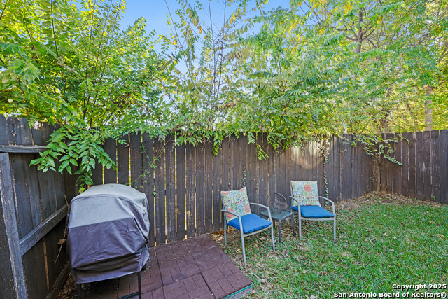 Image 18 of 21 For 3202 Eisenhauer  702