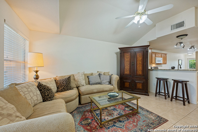 Image 4 of 21 For 3202 Eisenhauer  702