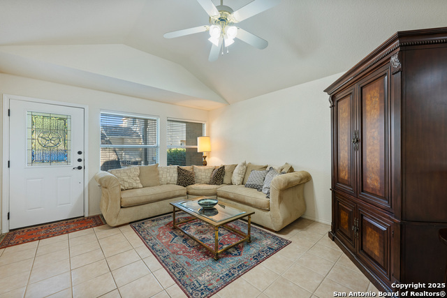 Image 5 of 21 For 3202 Eisenhauer  702