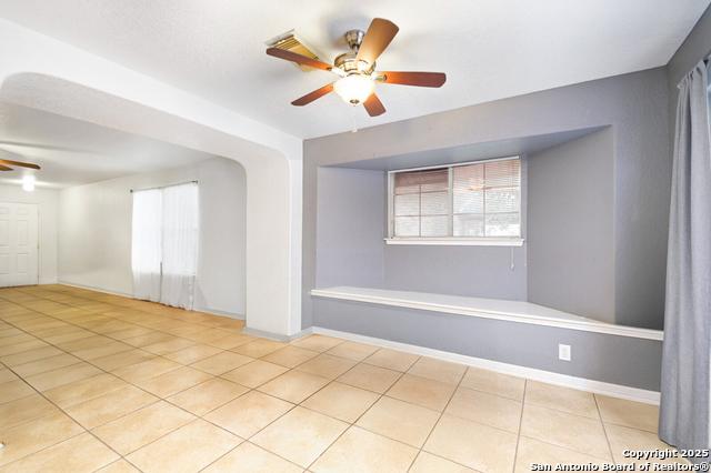 Image 6 of 17 For 11030 Vollmer