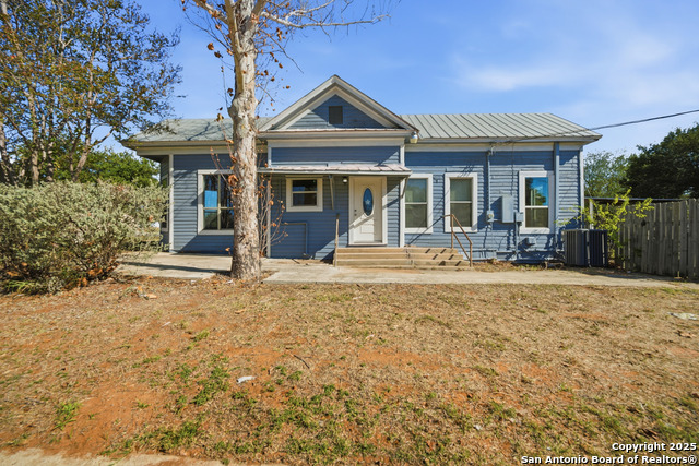 Details for 1004 Colorado E, Pearsall, TX 78061