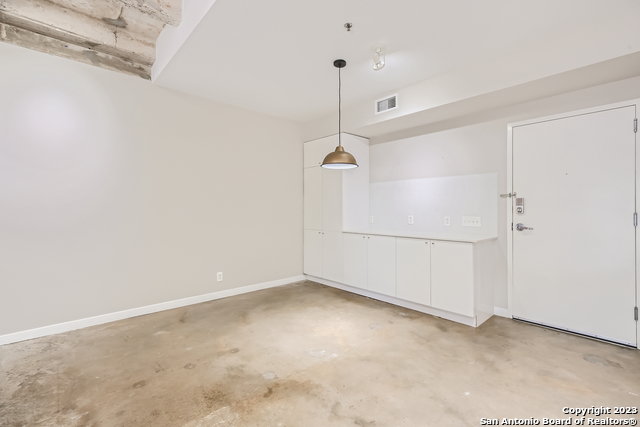 Image 14 of 36 For 1115 Alamo St S 2302