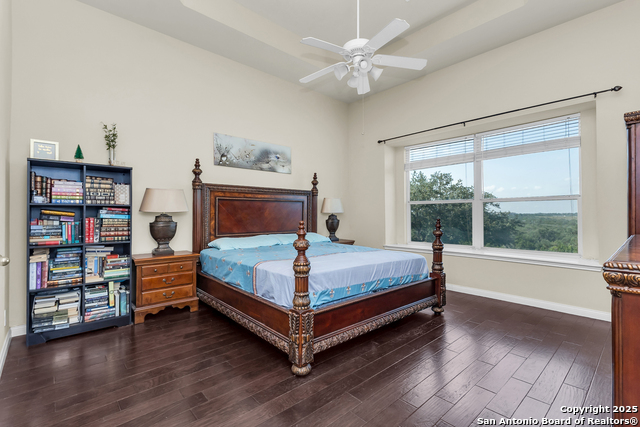 Image 17 of 33 For 23023 Fairway Brg