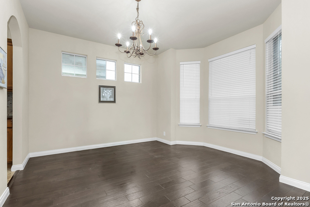 Image 7 of 33 For 23023 Fairway Brg