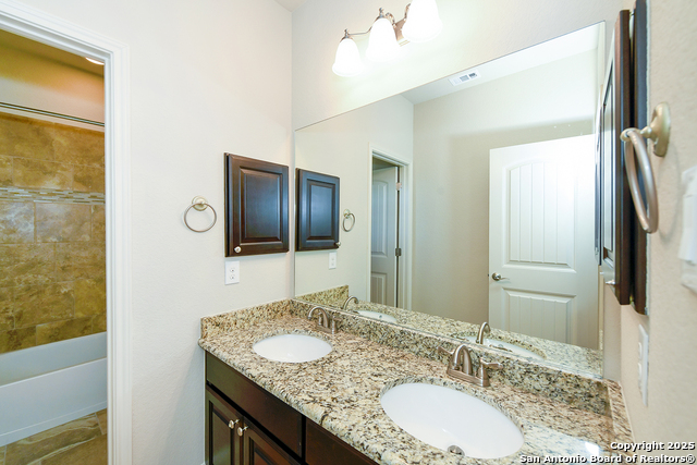 Image 30 of 50 For 26339 Tawny Way