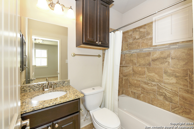 Image 33 of 50 For 26339 Tawny Way