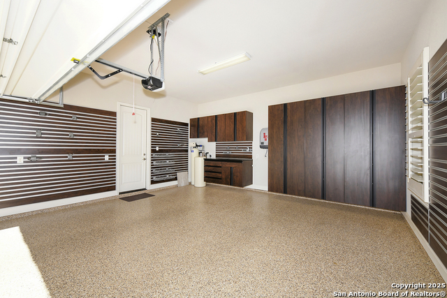 Image 41 of 50 For 26339 Tawny Way