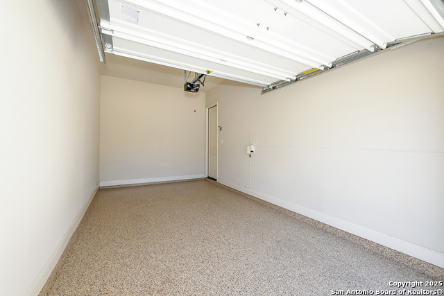 Image 43 of 50 For 26339 Tawny Way