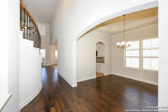 Image 7 of 50 For 26339 Tawny Way