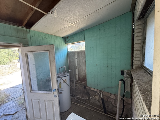 Image 22 of 40 For 550 Spur