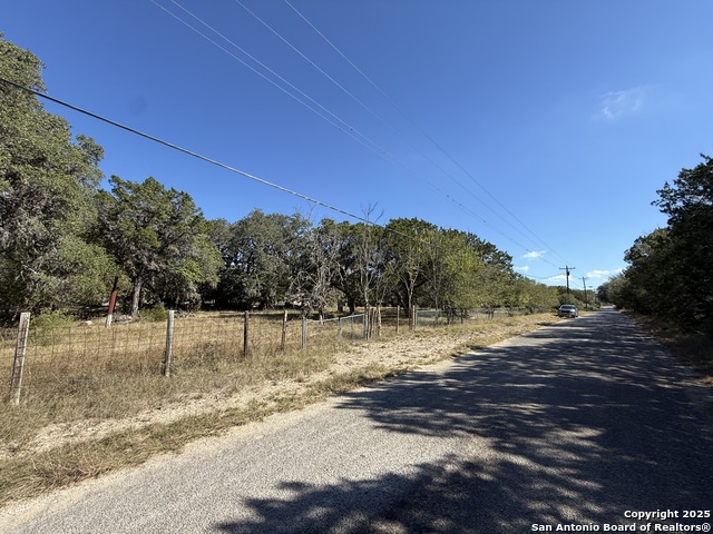 Image 25 of 40 For 550 Spur