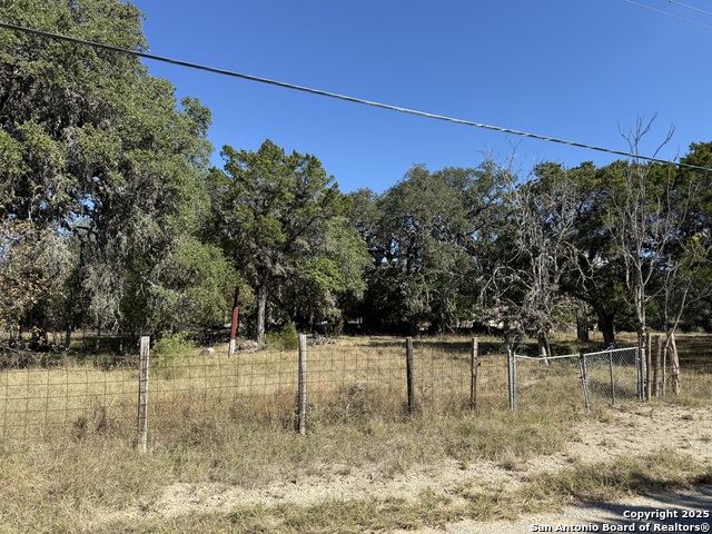 Image 26 of 40 For 550 Spur