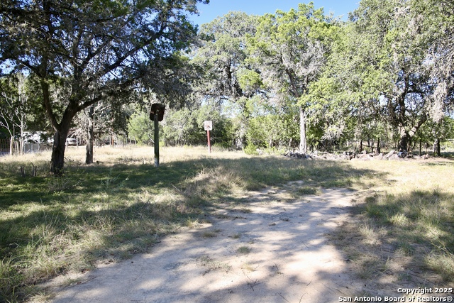 Image 39 of 40 For 550 Spur