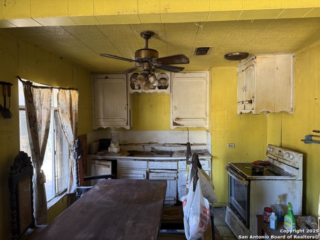 Image 4 of 40 For 550 Spur