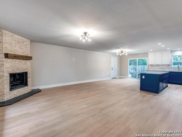 Image 16 of 38 For 1071 Diamondhead