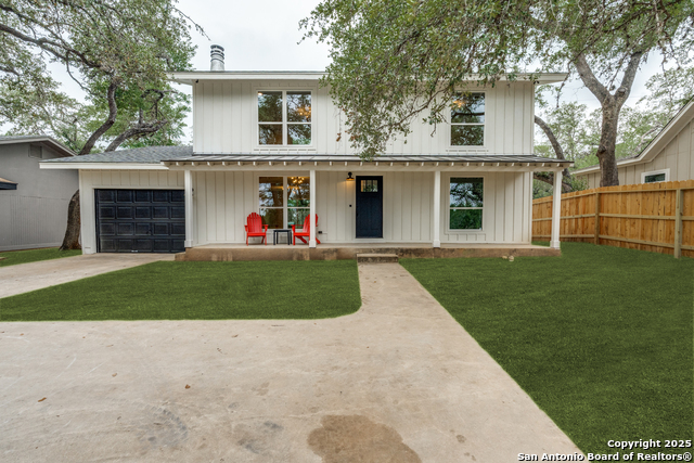 Image 2 of 38 For 1071 Diamondhead