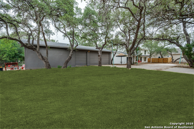 Image 8 of 38 For 1071 Diamondhead