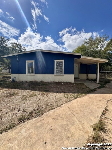 Image 2 of 13 For 139 Crawford