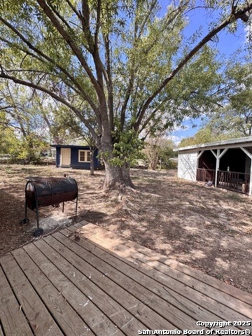 Image 5 of 13 For 139 Crawford