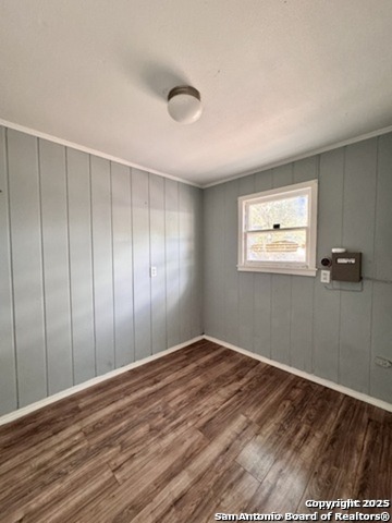 Image 6 of 13 For 139 Crawford