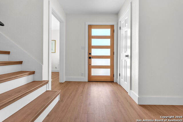 Image 11 of 54 For 13607 Dutch Myrtle