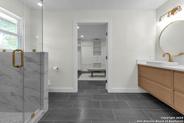 Image 25 of 54 For 13607 Dutch Myrtle